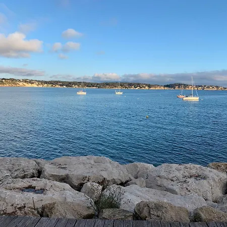 Les Amandiers * Bandol